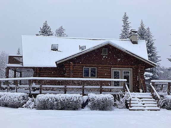 A Home for All Seasons!