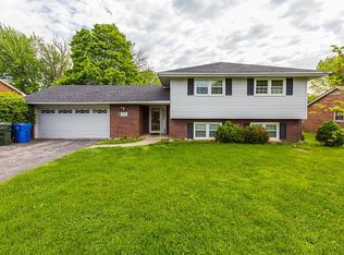 629 Bellcastle Rd, Lexington, KY 40505