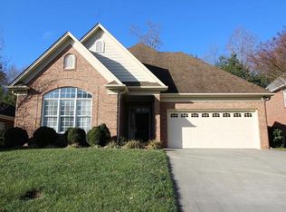 116 Oakmont Dr, Kernersville, NC 27284