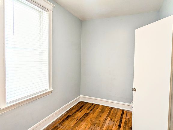 5th image of 4221 N Elston Ave #1R