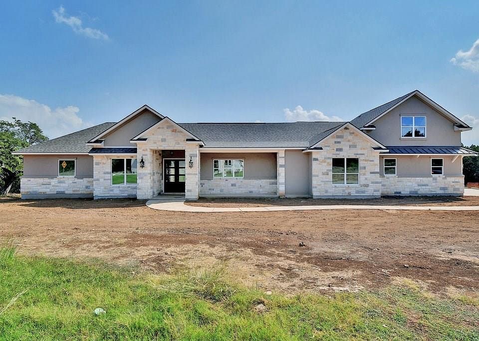 1st image of 10801 Vista Heights Dr