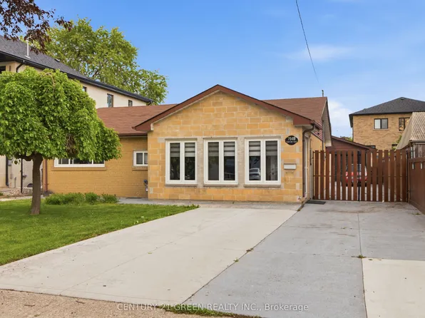 7649 Redstone Rd, Mississauga, ON L4T 2B7