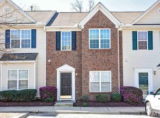 15 Edgebrook Cir, Durham, NC 27703