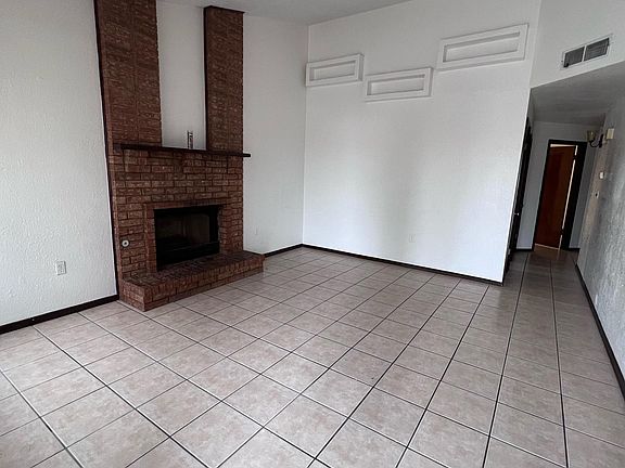 4th image of 11736 Henry Phipps Dr