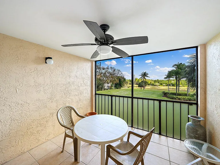 275 Palm Ave #C203 — Photo 10