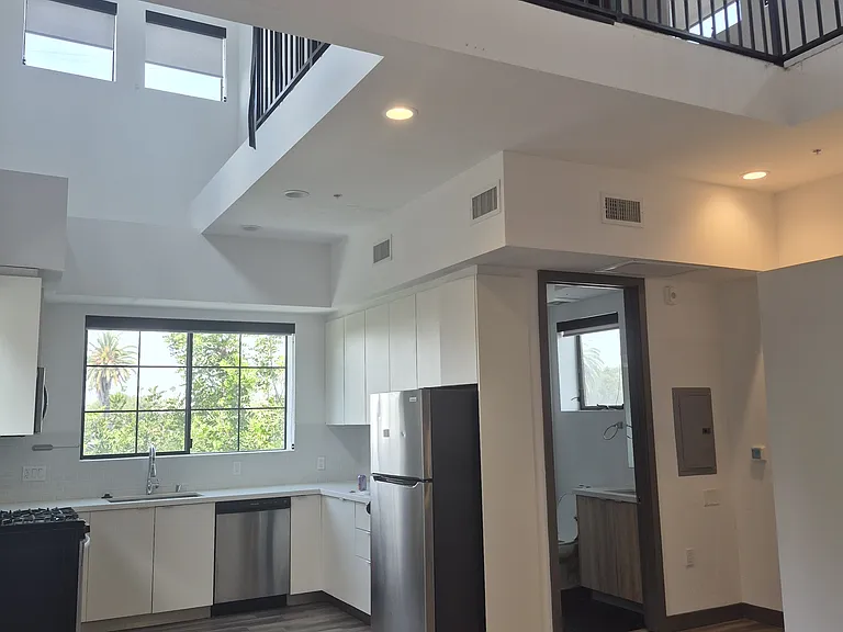 161 S Normandie Ave #7 — Photo 1