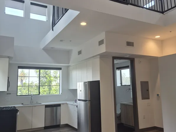 161 S Normandie Ave, Los Angeles, CA
