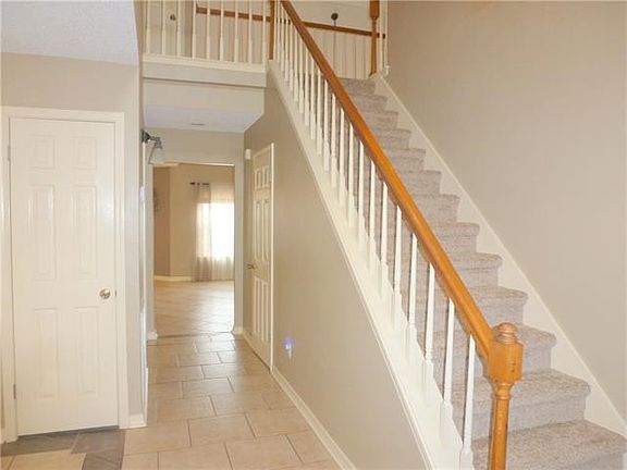 4th image of 2205 Brighton Pl