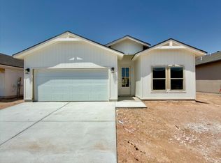 3885 Perspective St, El Paso, TX 79938