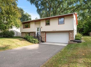 1833 19th St NW, New Brighton, MN 55112