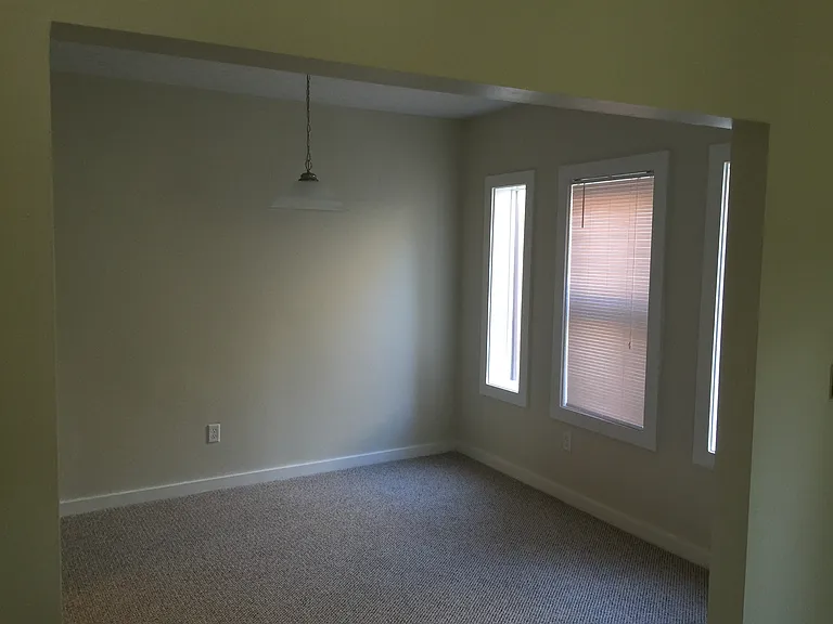 54-56 Grand Ave #4 — Photo 15