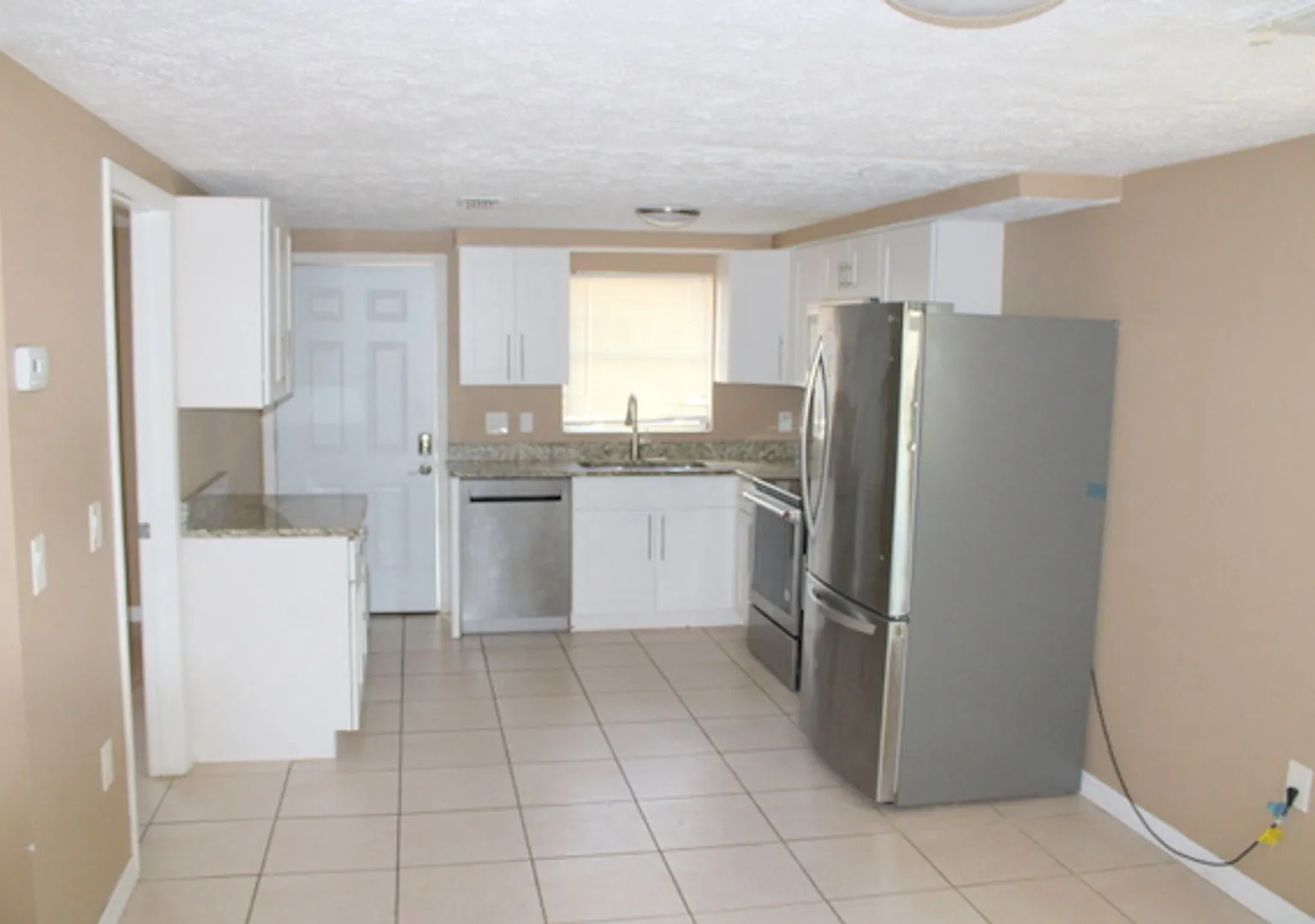 Updated Duplex unit — Photo 4
