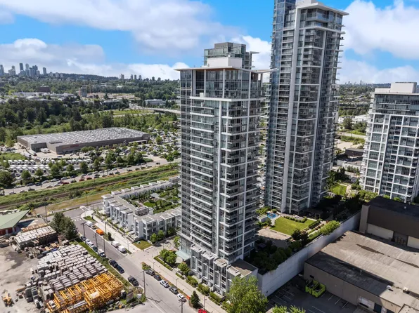 2351 Beta Ave #Townhouse 307, Burnaby, BC V5C 5L7