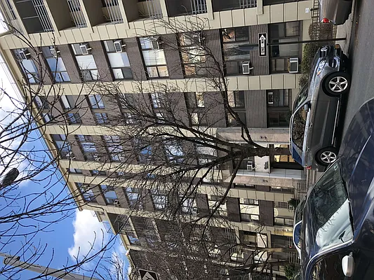 Rented by 18 REALTY | media 1