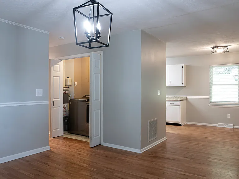 103 Robleigh Dr — Photo 10