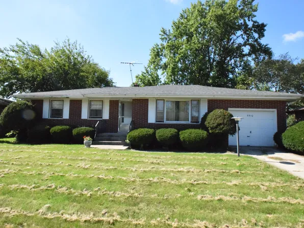 5510 Grant St, Merrillville, IN 46410