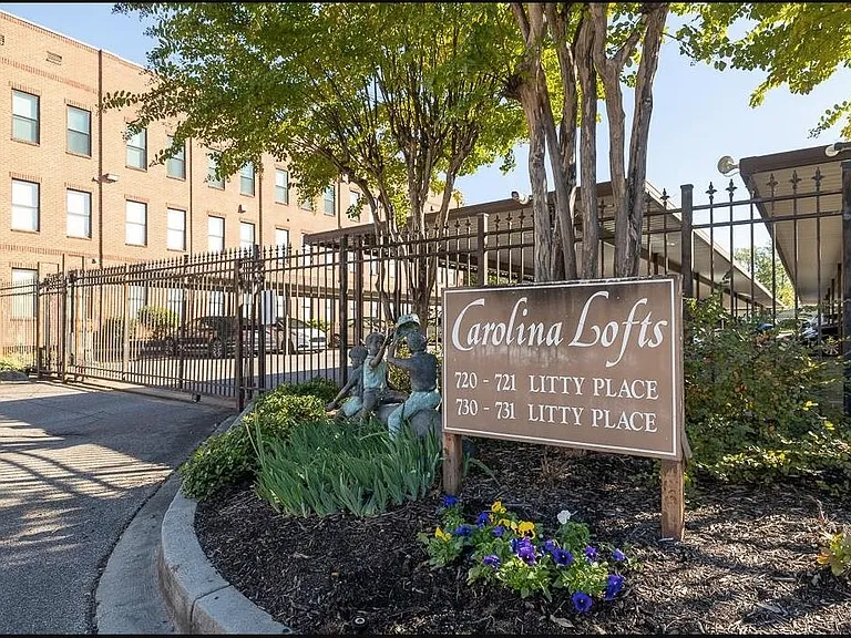 89 W Carolina Ave — Photo 31