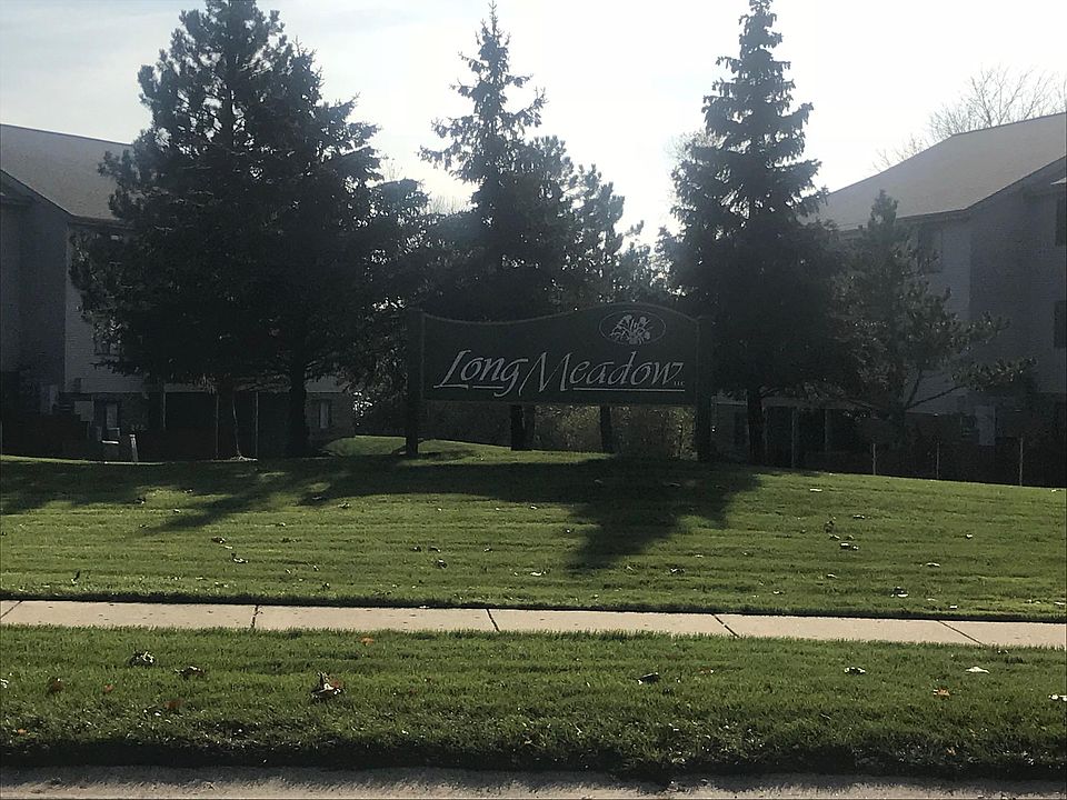 1st image of 2600 Woodmeadow Dr SE