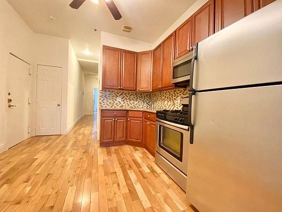 3rd image of 290 Harman St #1