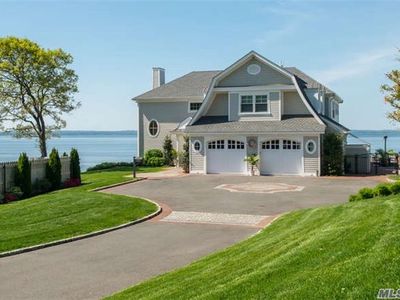 12 Private Rd, Bayville, NY, 11709
