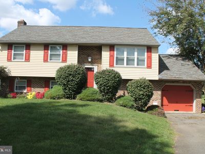 1612 English Brook Dr, Landisville, PA, 17538
