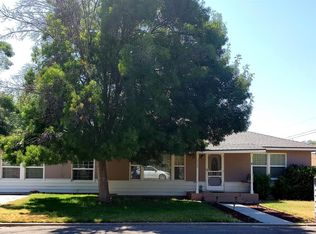 2000 Leoni Dr, Hanford, CA 93230