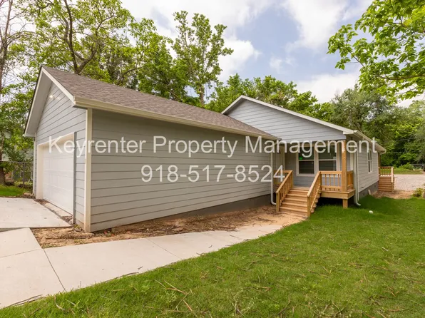 808 N Franklin Ave, Sand Springs, OK 74063