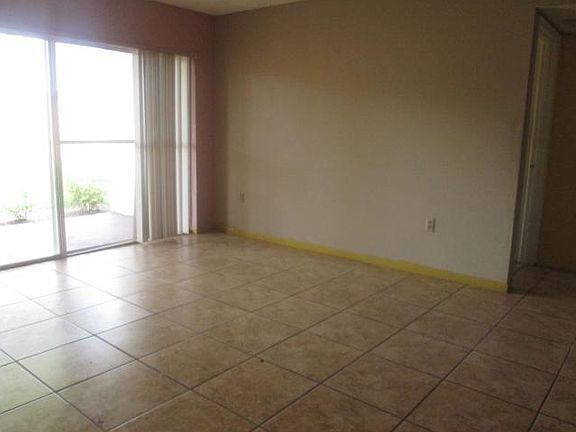 3rd image of 6272 NW 186th St APT 105