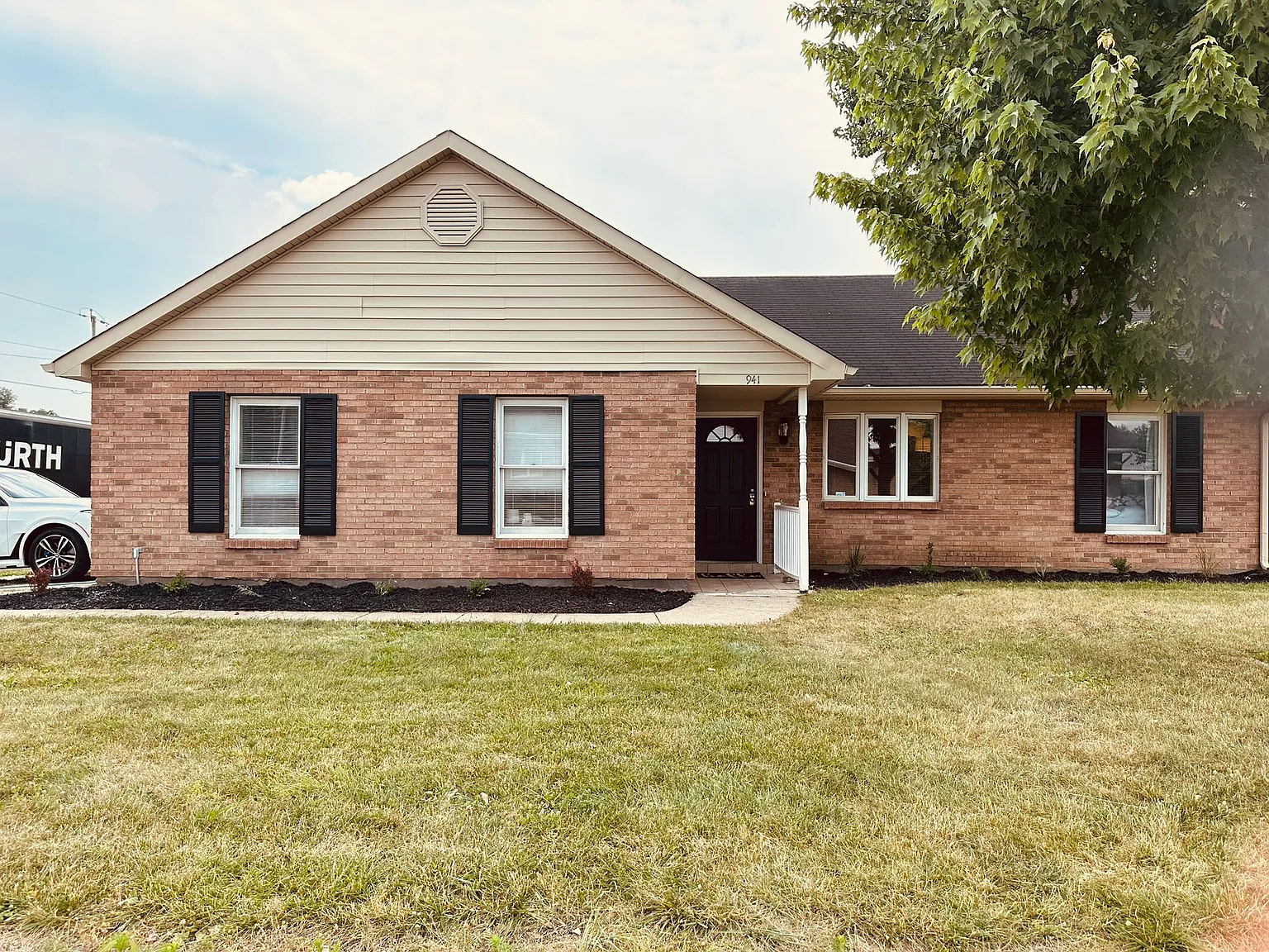 4 bed, 1500 sqft, $700 — Photo 3