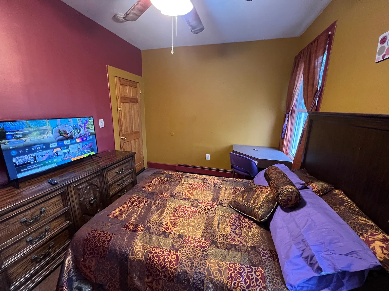 70 Fabyan Pl — Photo 2