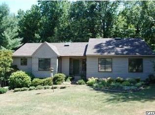 1355 W Leigh Dr, Charlottesville, VA 22901
