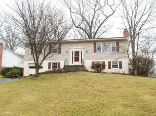 3123 McGeorge Ter, Alexandria, VA 22309