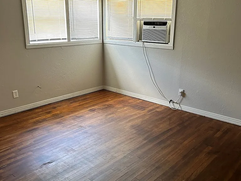 805 San Carlos St — Photo 15