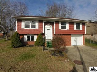 506 Hurricane Ave, Hurricane, WV 25526