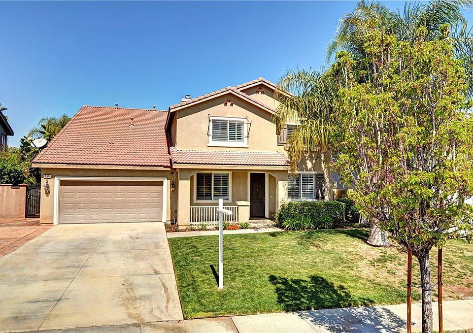 1st image of 255 Villafranca St