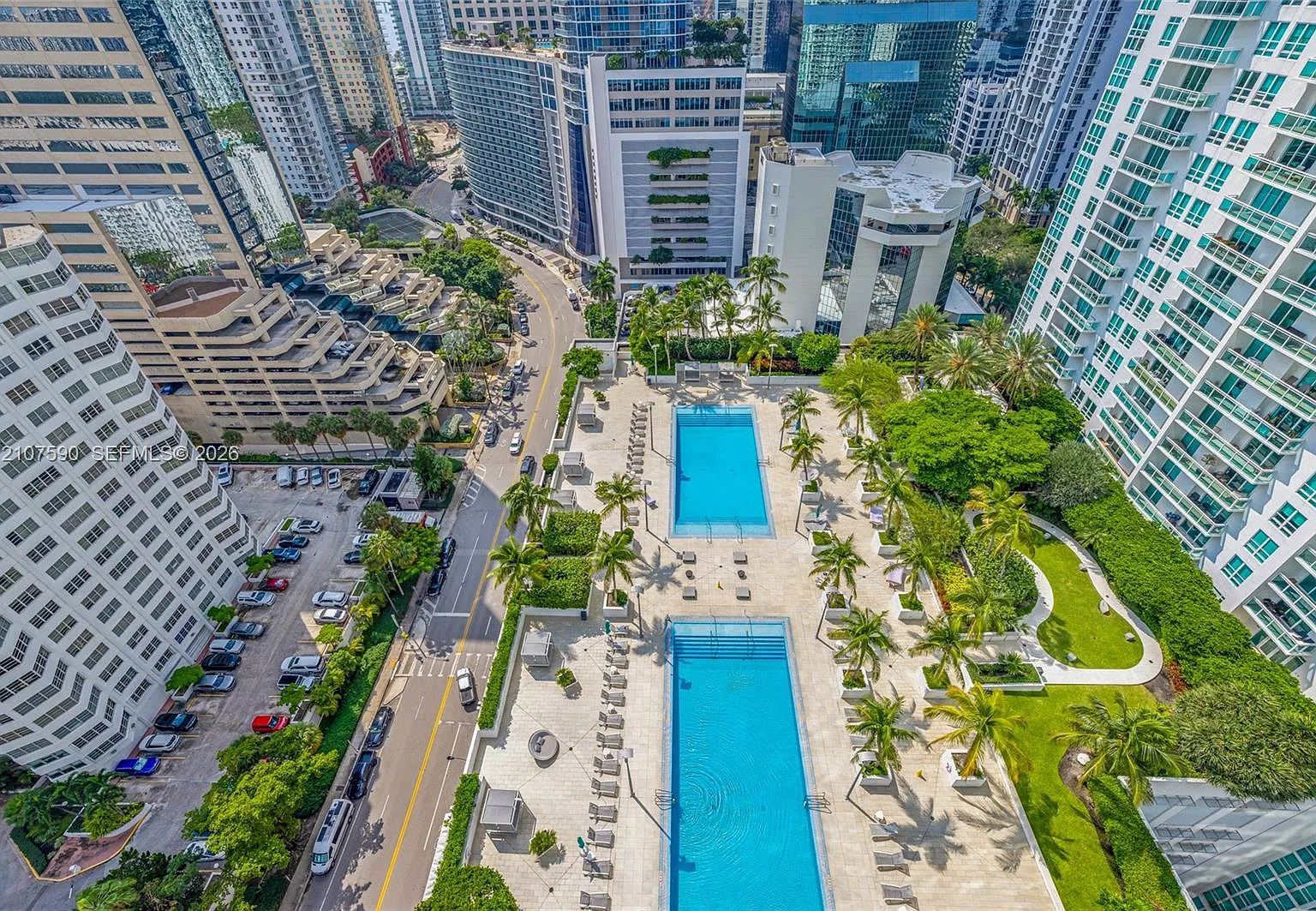 The Plaza 851 Brickell Co — Photo 2