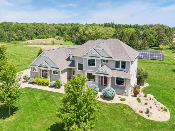 3767 Mayo Woodlands Rd SW, Rochester, MN 55902