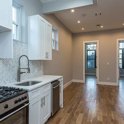 Rented by Nooklyn NYC LLC | media 1