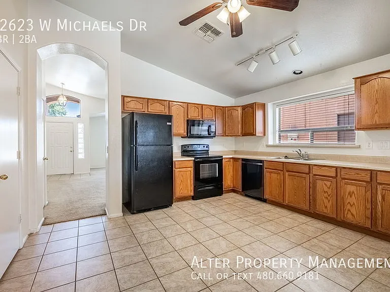42623 W Michaels Dr — Photo 8