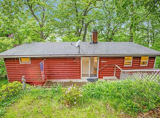 4123 S Shore Dr, Delton, MI 49046
