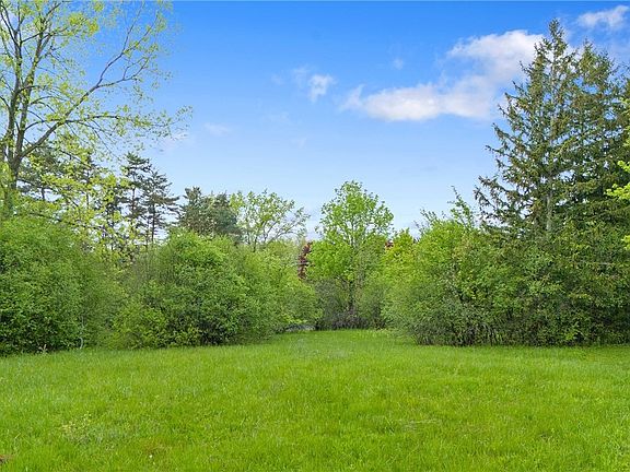 5th image of 6002 Sewickley Dr #1