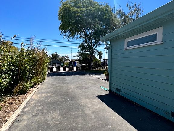 parking on right of home is left open at all times for tenant in back unit