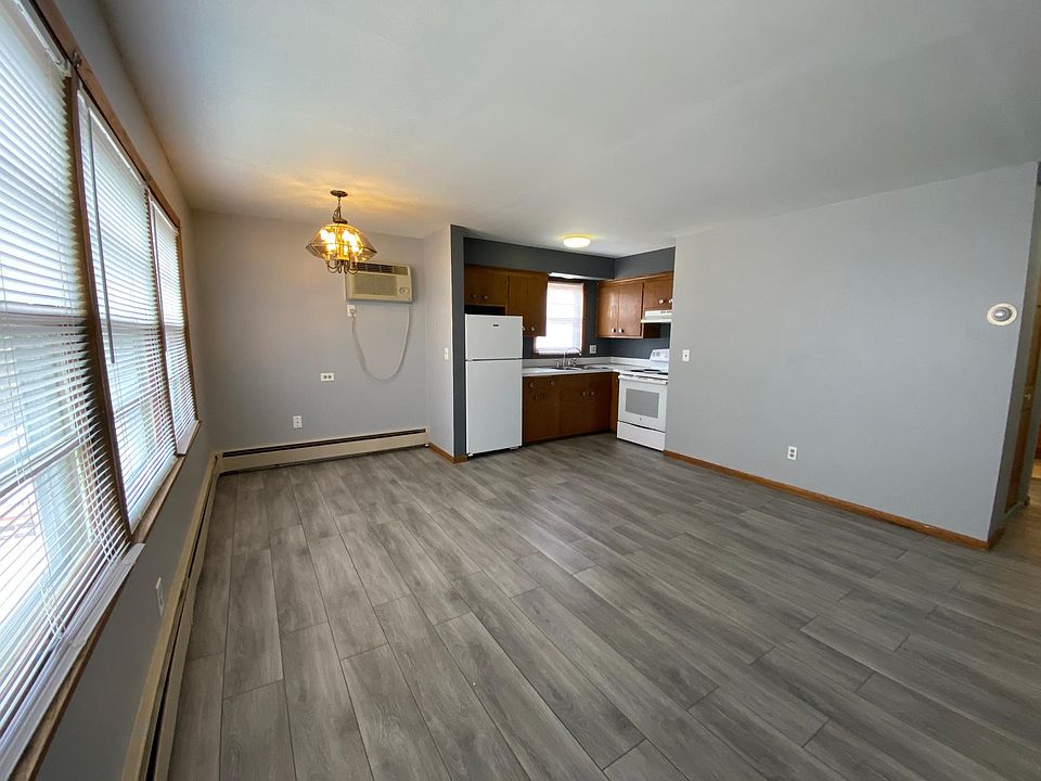 1st image of 708 27th Ave S APT 304