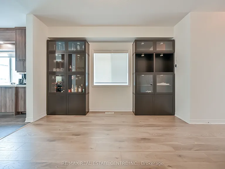 226 Lormont Blvd — Photo 17