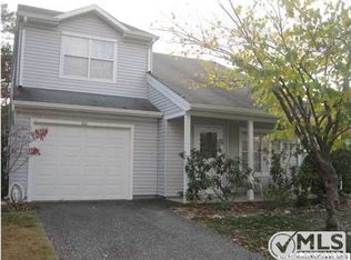 102 Pine Oak Blvd, Barnegat, NJ