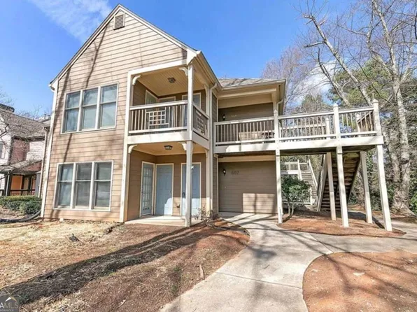 602 Abingdon Way, Sandy Springs, GA 30328