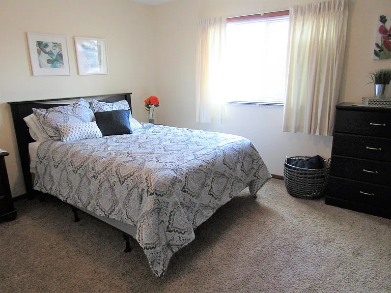Stratford Highland Apartments — Photo 7
