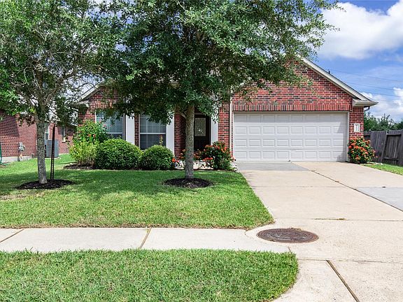 2nd image of 1902 Roaring Springs Dr