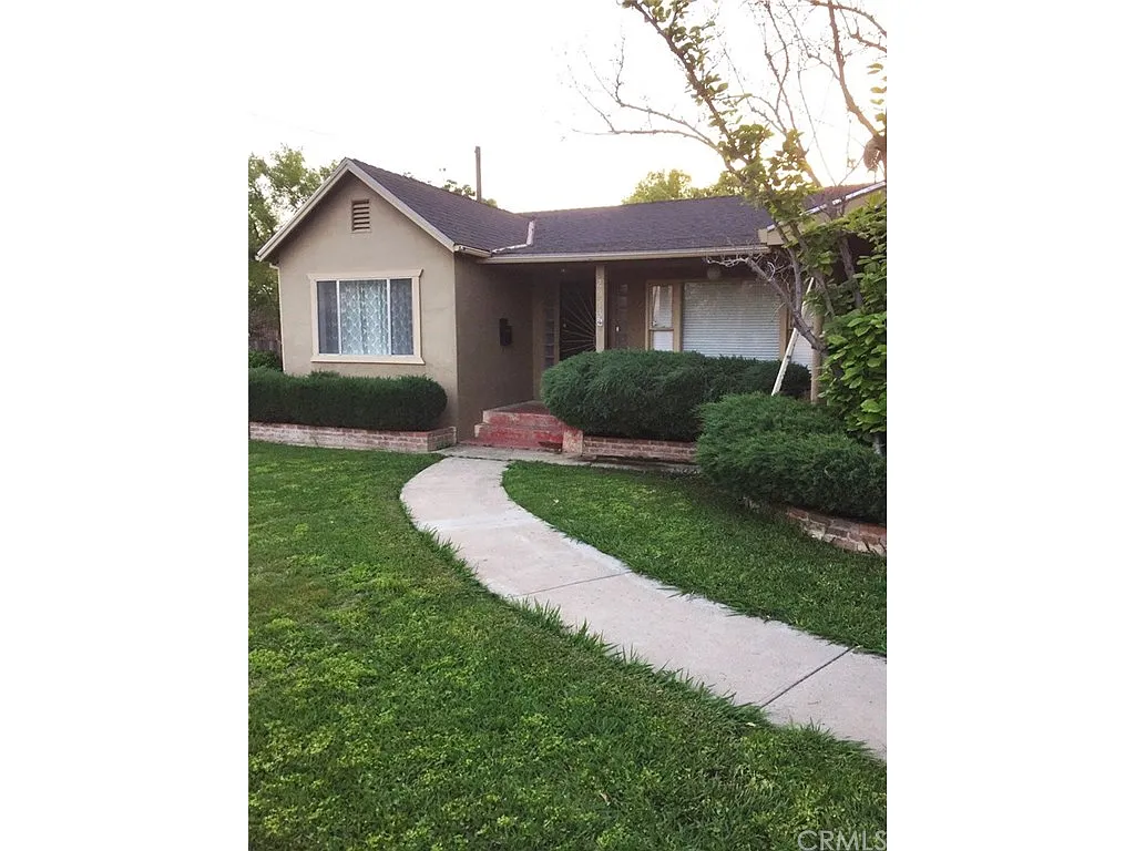 2973 Oleander Ave photo 1
