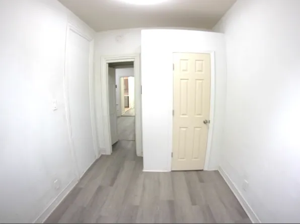 952 Saint Mark's Avenue image 8 of 10